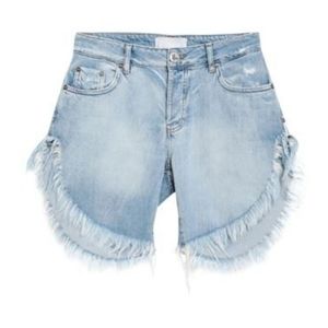 Size 15/16 women's jean shorts